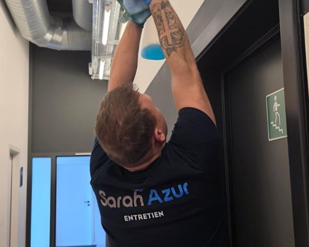 a9f2e65e-6be3-47c1-a23b-30f6d6a4a09f